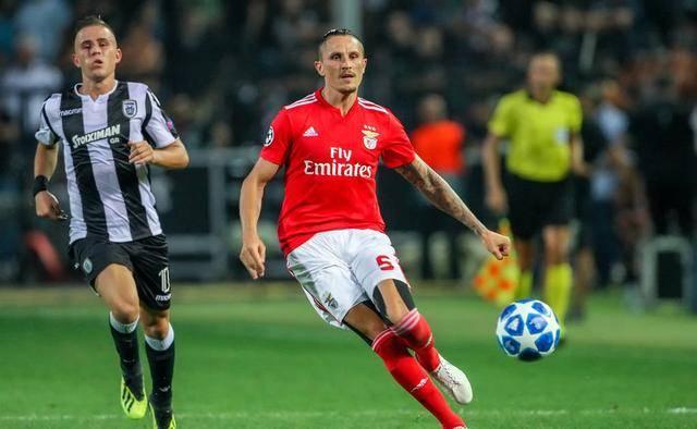 更以六个感 更以六个感