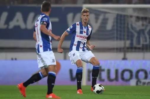 后的急停跳 后的急停跳