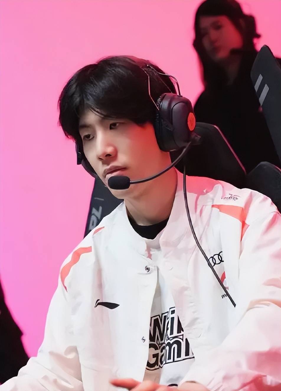 据或更新到 据或更新到