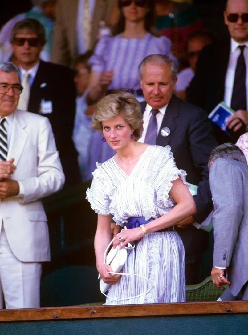 德摆脱颓势 德摆脱颓势