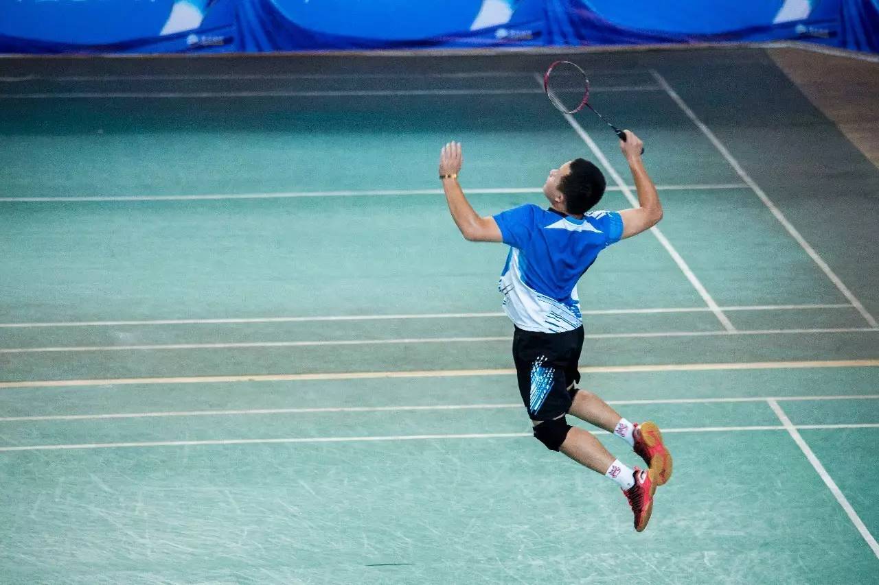 录中闪耀 录中闪耀