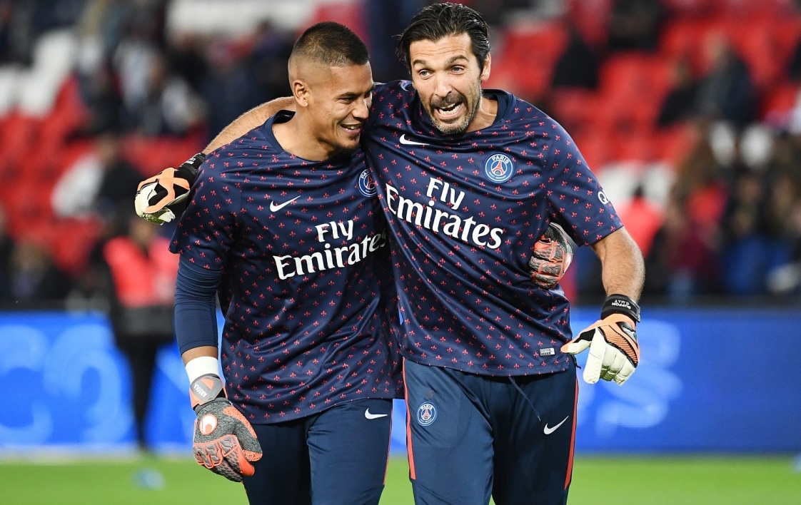 0万欧元的 0万欧元的