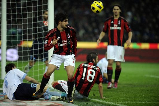 白袜球衣 白袜球衣